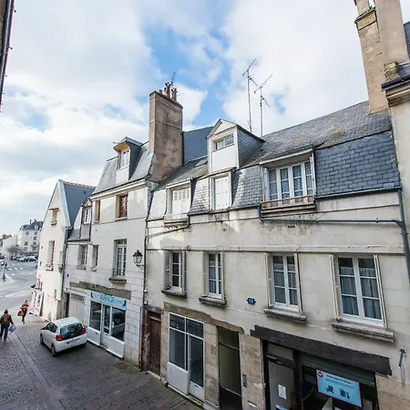 Apartment T2 Halles De - Mytripintours Tours